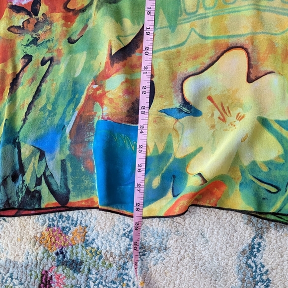 100% Silk Chico's Semi-sheer Floral Blouse - Picture 9 of 10